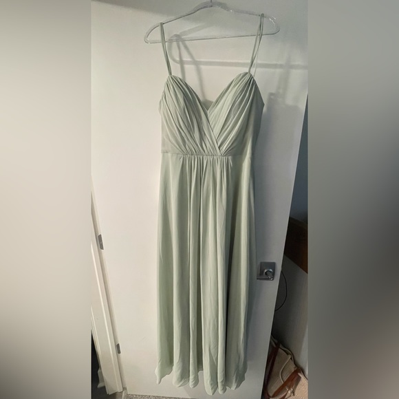 NWT Azazie Lexy Dusty Sage Bridesmaid Dress - Picture 4 of 4